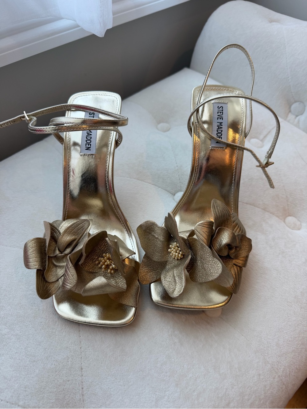 Steve Madden Gold Floral Metallic Ankle-Strap Heels-NWT(+box)